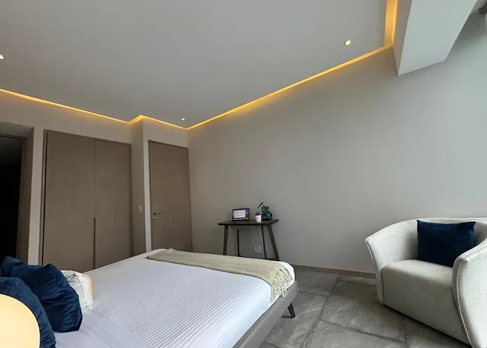 Aparthotel Park Life Paradox Santa Fe Mexico City
